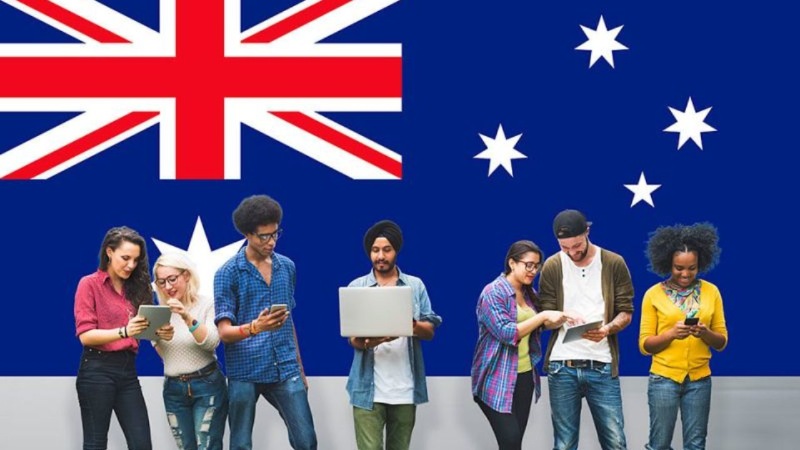  Chính phủ Úc sẽ hỗ trợ cho những sinh viên nước ngoài đã sinh sống ở Úc ít nhất 1 năm với một khoản tiền lên đến 10.000 đô la Úc