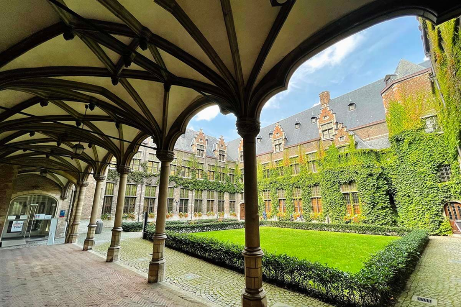 Top 10 trường đại học nổi tiếng tại Bỉ