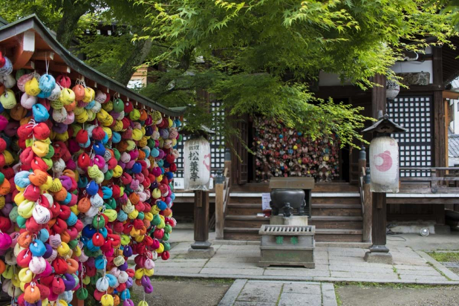 Yasaka Koshindo - một trong những địa điểm sống ảo đậm chất Nhật Bản